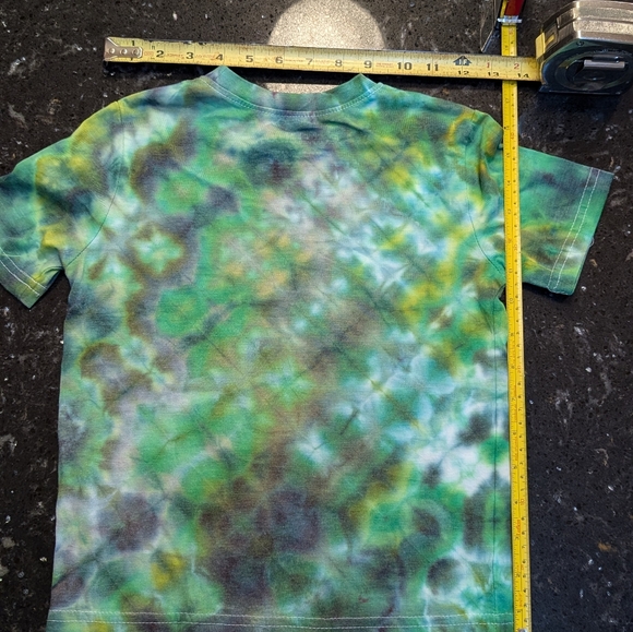Custom Tie Dye Child's Med. - Picture 2 of 4